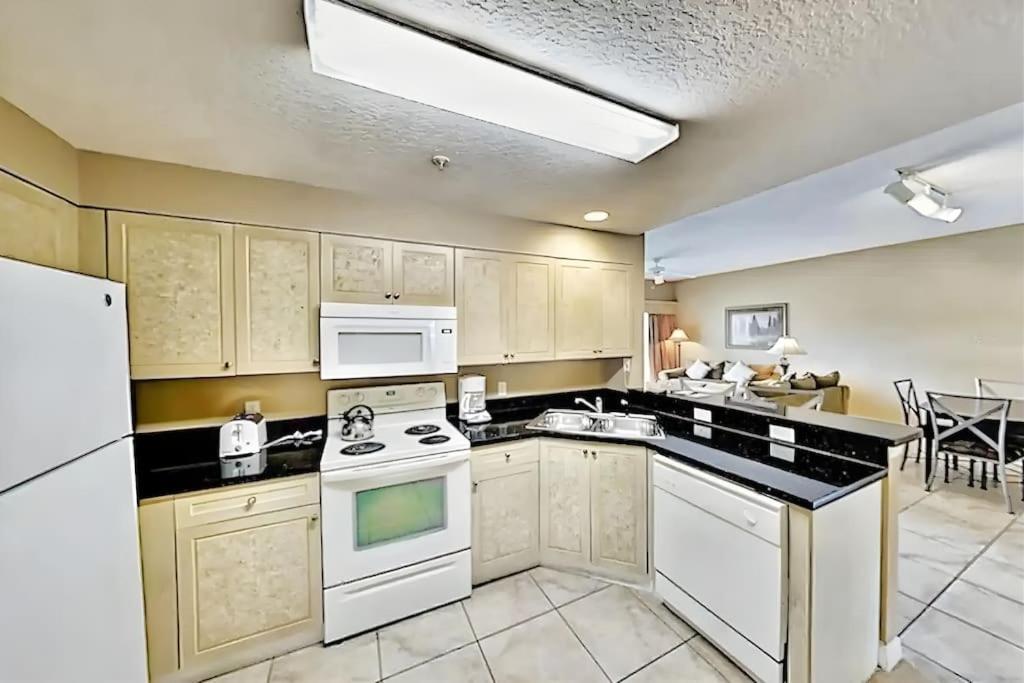Entire Rental 3-Br Minutes From Disney X8 Hot Tub Apartment 2204 Орландо Экстерьер фото